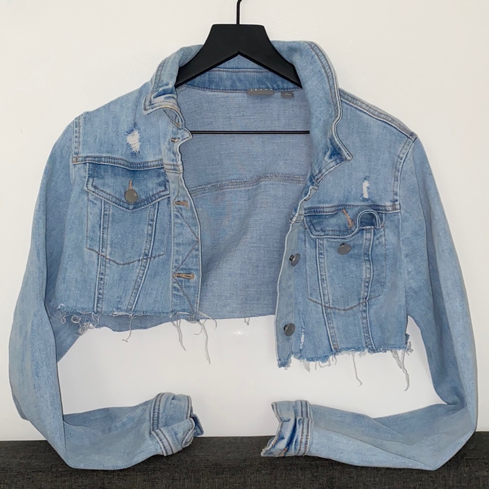 Cute cropped jean jacket